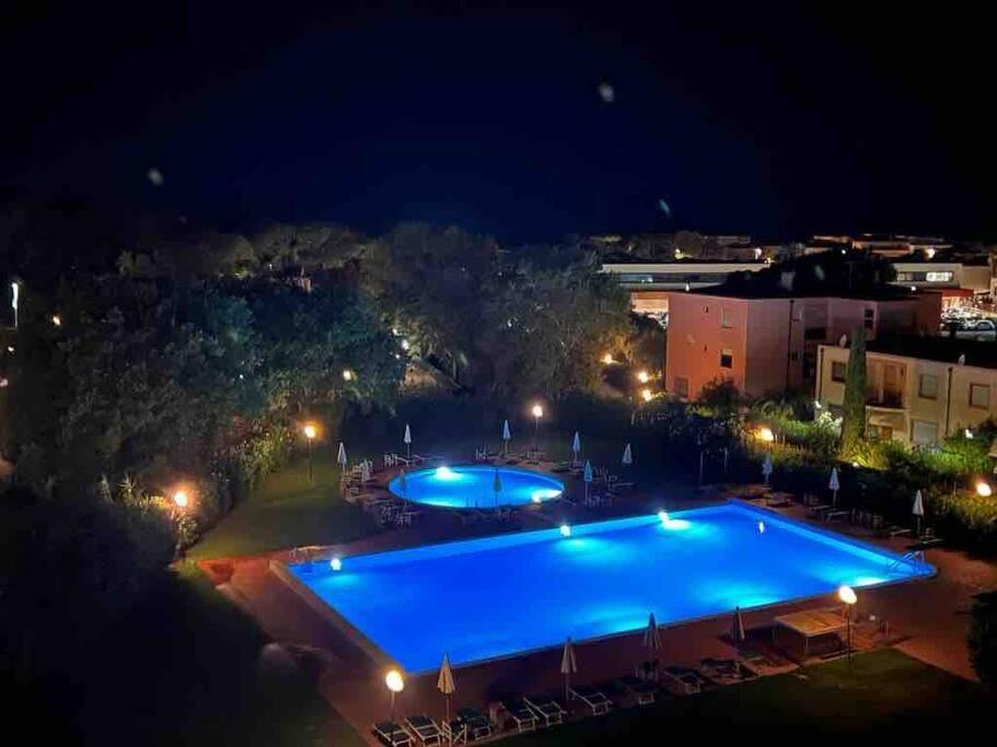 Appartamento Tranquillo Con Patio E Piscina La Caduta Eksteriør bilde